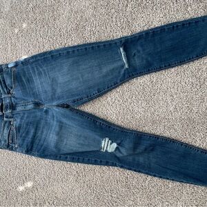 Women's Blue Distressed GAP jeans
